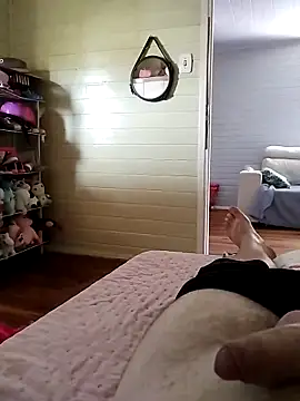 Snapshot of danielsafado222 chatting on 11-30-25, 04:55 danielsafado222 online show from 11-30-25, 04:55