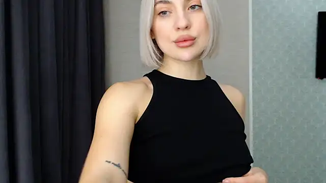 hot-sasha9 online show from 12-11-24, 03:05