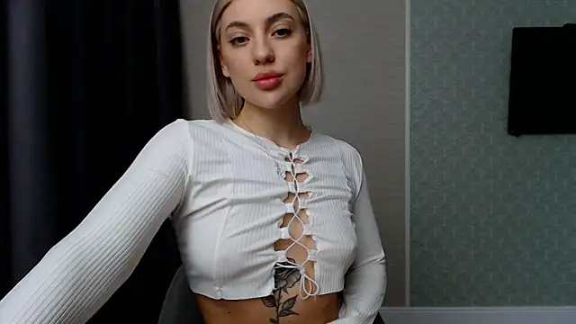 hot-sasha9 online show from 02-23-25, 06:34