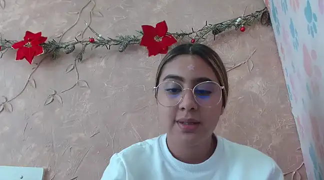 Miabonnett  online show from 01-08-25, 05:05