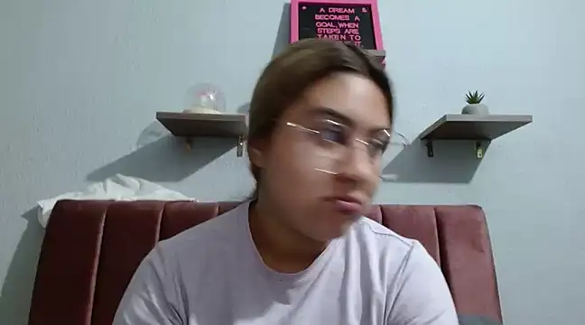 Miabonnett  online show from 01-13-25, 10:45