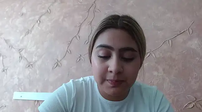 Miabonnett  online show from 01-19-25, 04:14