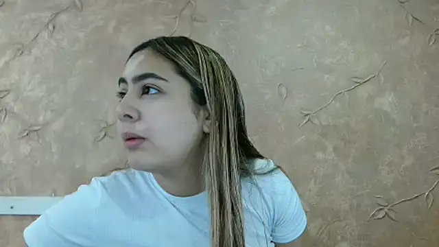 Miabonnett  online show from 03-14-25, 12:07