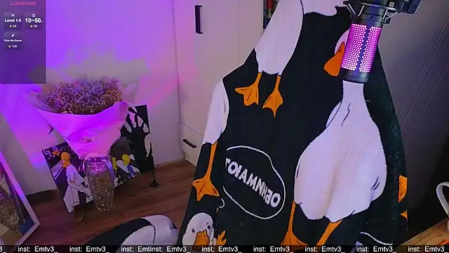 Emili1- online show from 11-15-25, 05:20