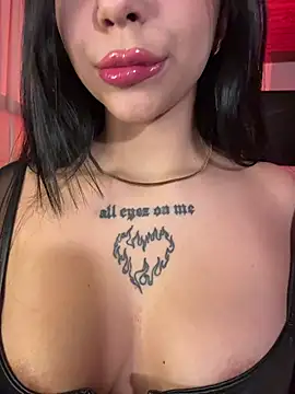 eva elifee online show from 10-24-25, 03:14