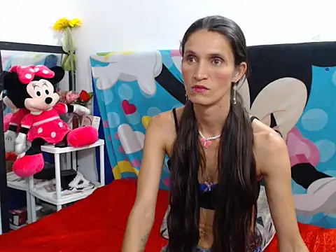 Nathasha LatinHot online show from 10-26-25, 01:11