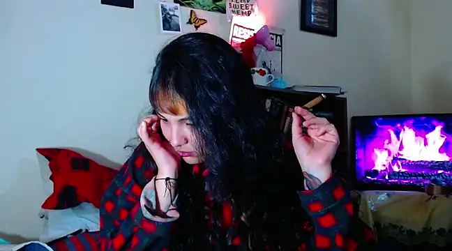 sweetiee mary online show from 02-16-25, 04:42