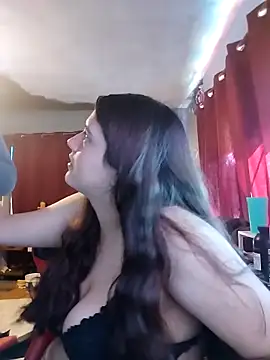 Snapshot of Carandrew chatting on 02-17-26, 04:35 Carandrew online show from 02-17-26, 04:35