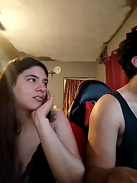 Snapshot of Carandrew chatting on 03-04-26, 04:40 Carandrew online show from 03-04-26, 04:40