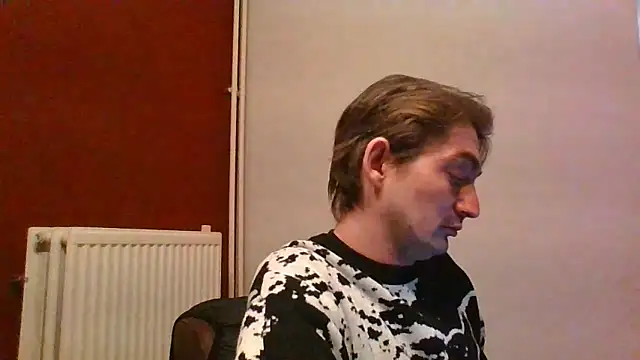 Wesleymodel online show from 01-17-26, 08:45