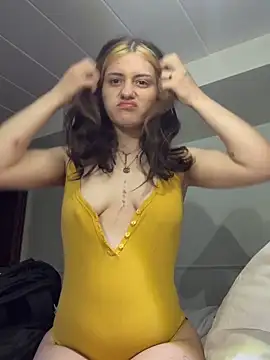 emilysue1 online show from 04-06-26, 09:54