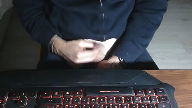 Adri gard online show from 10-26-25, 08:59