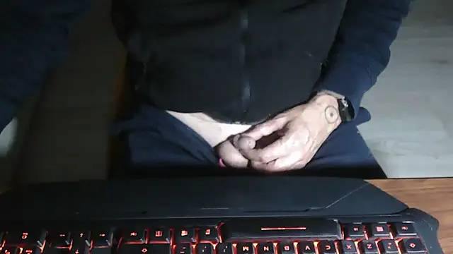 Adri gard online show from 11-19-25, 09:15