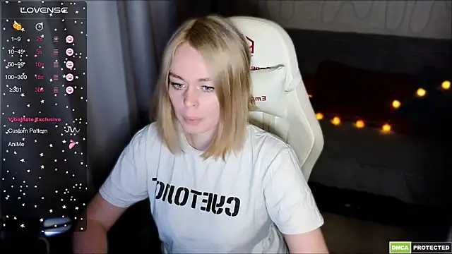 Snapshot of Bad_Girl009 chatting on 10-26-25, 01:11 Bad Girl009 online show from 10-26-25, 01:11