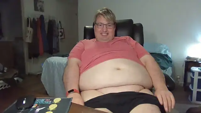 Snapshot of wvalentino chatting on 12-08-24, 12:40 wvalentino online show from 12-08-24, 12:40