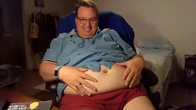 Snapshot of wvalentino chatting on 02-05-25, 12:10 wvalentino online show from 02-05-25, 12:10