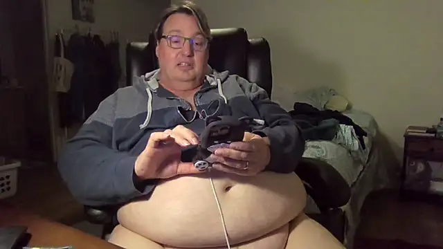 Snapshot of wvalentino chatting on 02-16-25, 06:10 wvalentino online show from 02-16-25, 06:10