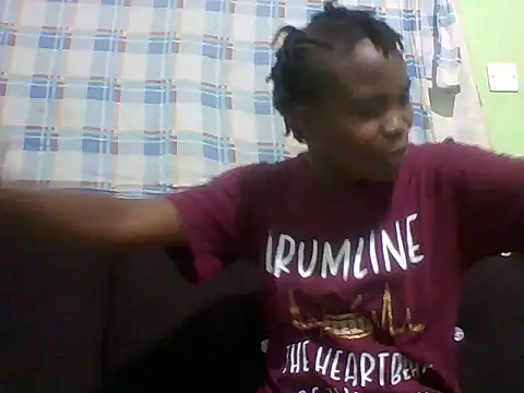 sexxyqueenn22 online show from 10-07-25, 10:07