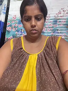 Beauty-queen online show from 10-26-25, 11:16