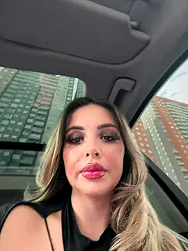 Alirawrz online show from 11-15-25, 01:29