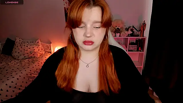  Lisa x online show from 11-04-25, 05:28