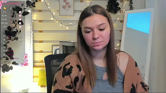 Josephine Kiss online show from 03-05-26, 11:17