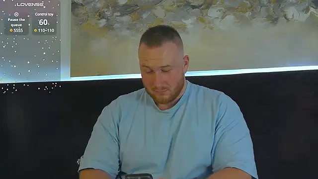 Snapshot of RoddyStill chatting on 01-15-25, 11:43 RoddyStill online show from 01-15-25, 11:43