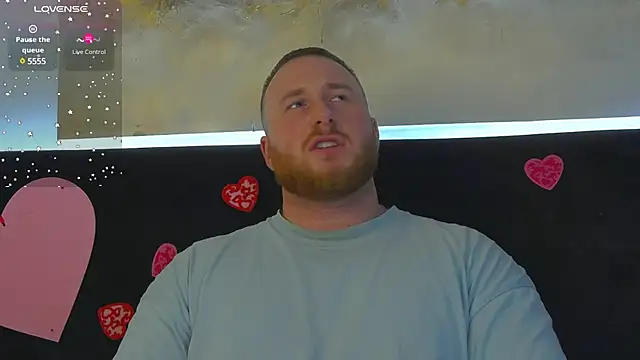 Snapshot of RoddyStill chatting on 02-08-25, 07:27 RoddyStill online show from 02-08-25, 07:27