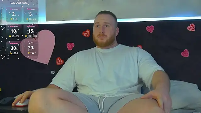 Snapshot of RoddyStill chatting on 02-11-25, 04:24 RoddyStill online show from 02-11-25, 04:24