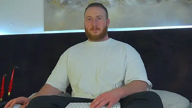 Snapshot of RoddyStill chatting on 03-10-25, 08:37 RoddyStill online show from 03-10-25, 08:37