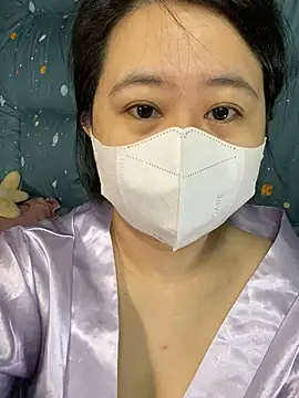 Snapshot of ninini92 chatting on 01-25-25, 01:19 ninini92 online show from 01-25-25, 01:19