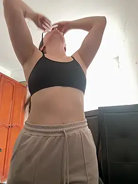 livgomez online show from 02-23-25, 06:45