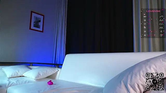 Snapshot of Mary_Shake chatting on 12-09-24, 09:26 Mary Shake online show from 12-09-24, 09:26