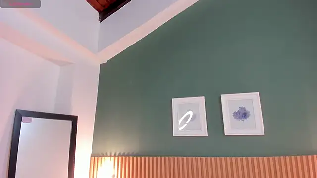  anavictoria  online show from 10-29-25, 12:07