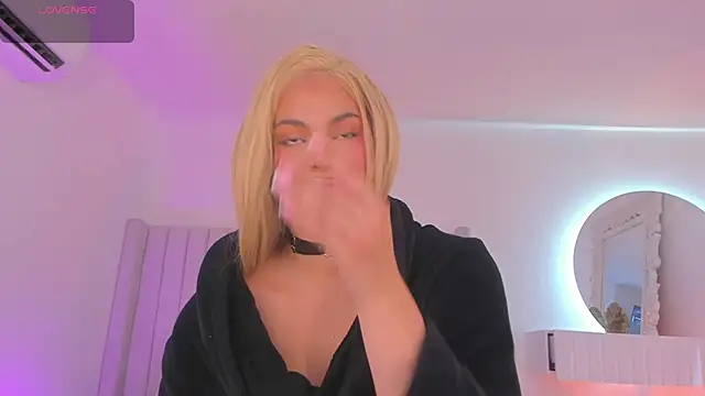 Shelynna azzul online show from 11-27-25, 08:11