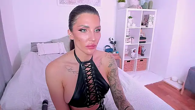 Sasha Miro online show from 03-15-26, 01:33