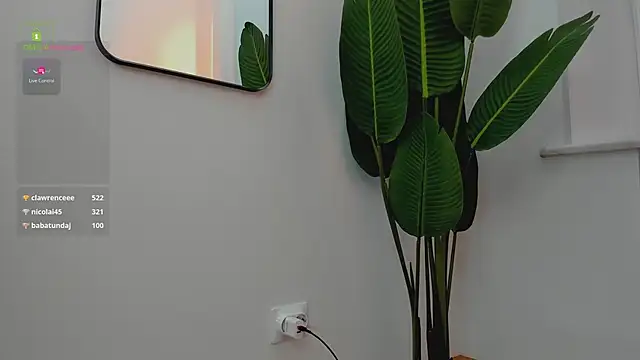 Snapshot of Whitney_Svonn chatting on 12-29-24, 07:22 Whitney Svonn online show from 12-29-24, 07:22