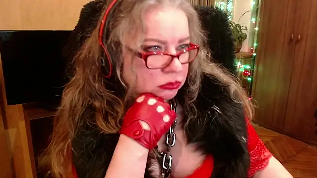 Miss Tress online show from 01-11-25, 09:15