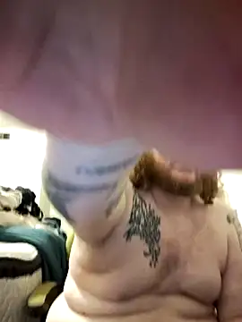 Snapshot of Barrentine88 chatting on 01-06-26, 03:21 Barrentine88 online show from 01-06-26, 03:21