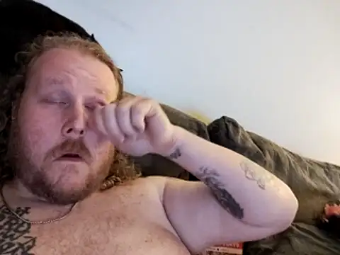 Snapshot of Barrentine88 chatting on 04-11-26, 08:51 Barrentine88 online show from 04-11-26, 08:51