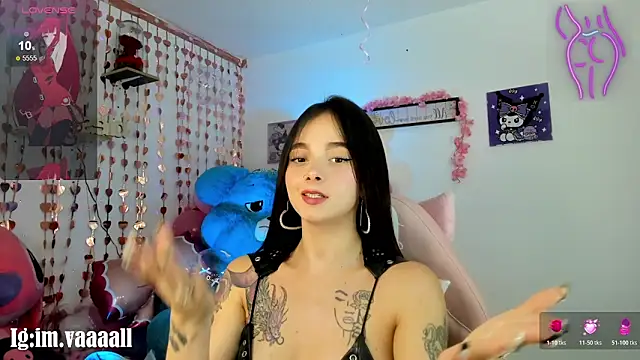 lucyy tay online show from 02-06-26, 03:55