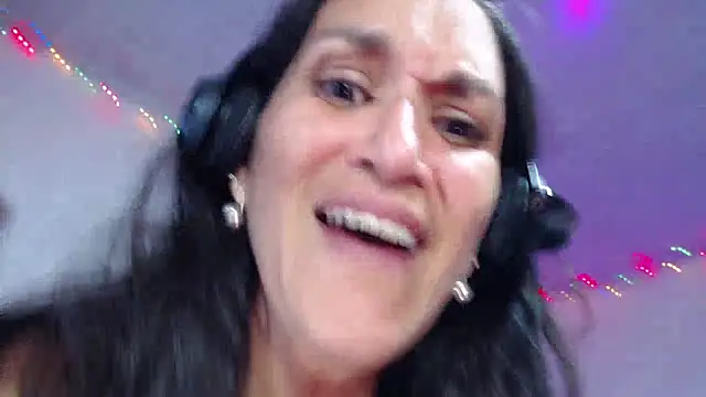Snapshot of diosa78afrodita chatting on 01-20-25, 01:18 diosa78afrodita online show from 01-20-25, 01:18
