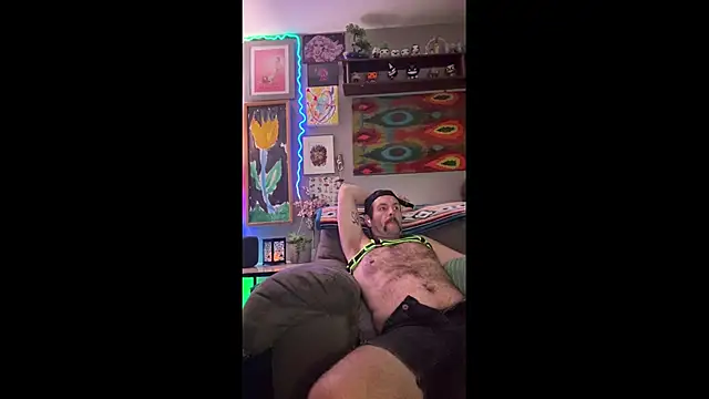 Snapshot of Jackjack716 chatting on 10-31-25, 04:24 Jackjack716 online show from 10-31-25, 04:24