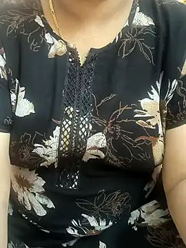 cuteyqueen online show from 12-19-24, 05:18