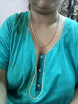 cuteyqueen online show from 03-09-25, 01:56