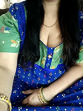 cuteyqueen online show from 02-09-26, 05:11