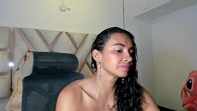 leslyflorez online show from 01-15-25, 12:30