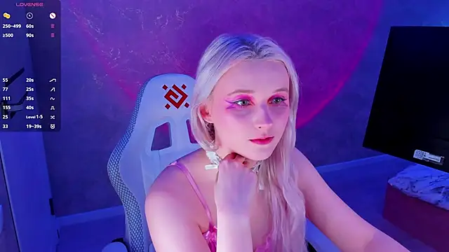 SweeteRose Royce online show from 01-13-25, 04:08