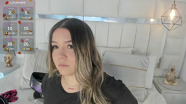 1m dalhia online show from 10-18-25, 08:42