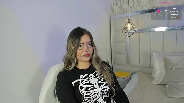 1m dalhia online show from 10-30-25, 10:10